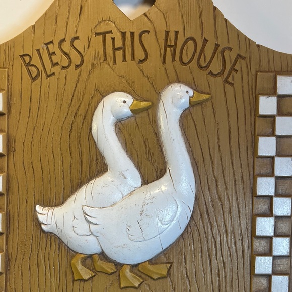 Burwood Products Vintage Wall Pocket Planter Bless This House White Ducks - Picture 2 of 8